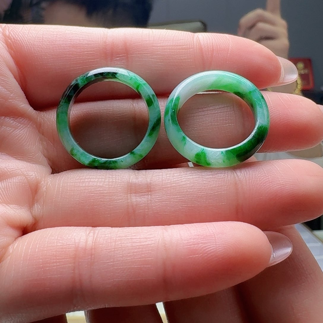 翡翠戒指未镶嵌多样性发货其一