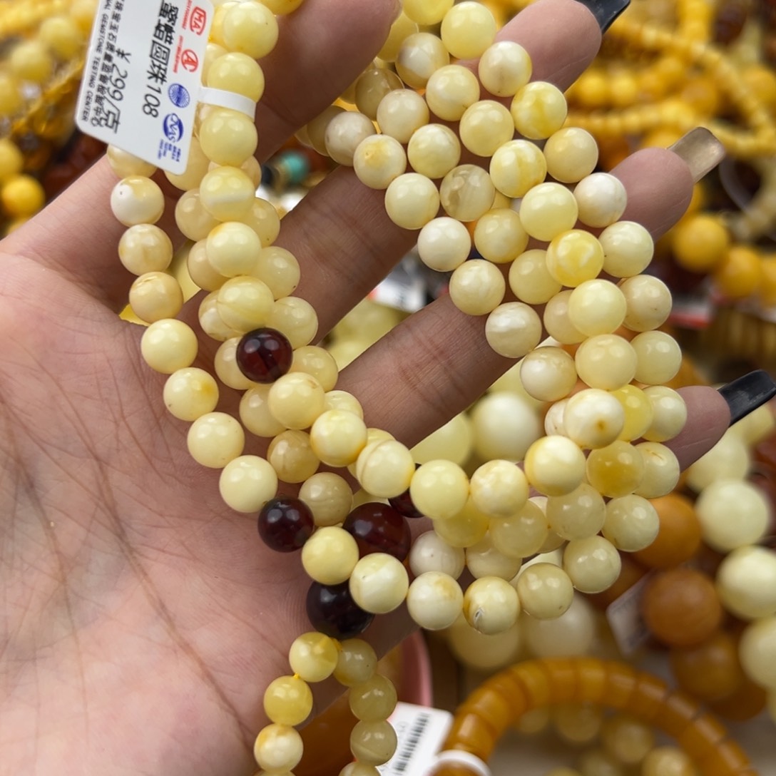 琥珀珠宝奇石未镶嵌