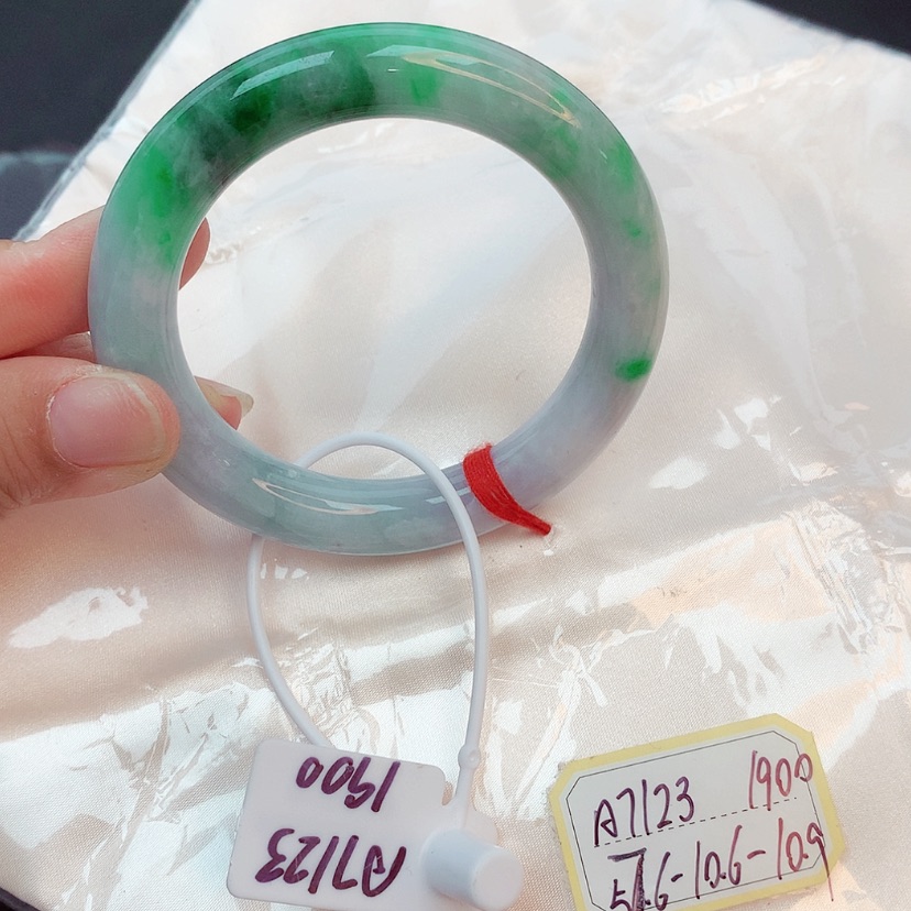 【闪购商品】翡翠手镯未镶嵌22222222
