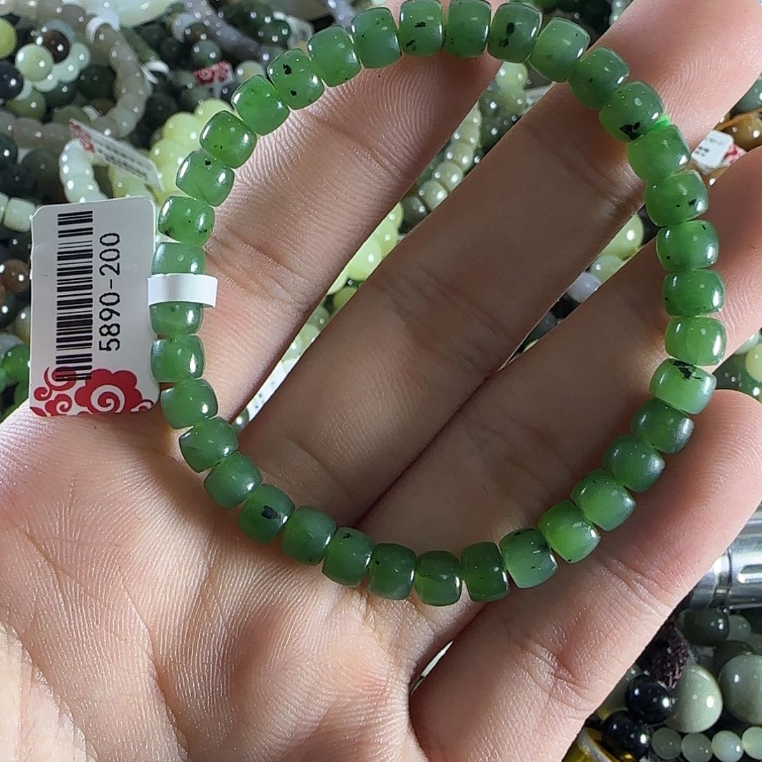 和田玉手链未镶嵌85