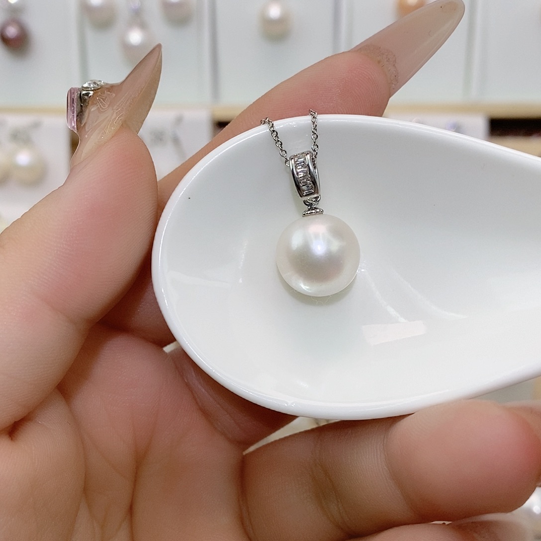 淡水珍珠颈饰合金