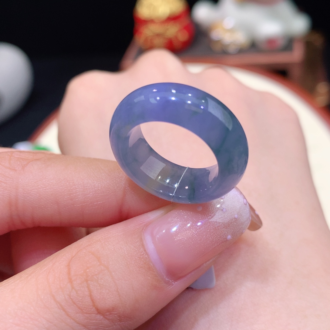 翡翠未镶嵌戒指翡翠