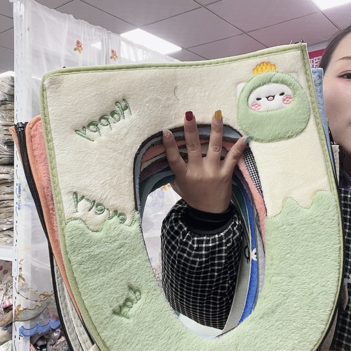 毛绒啦咯啦咯啦咯啦咯啦