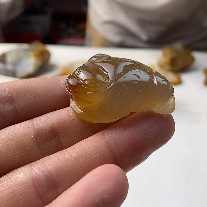 未镶嵌颈饰玛瑙/玉髓