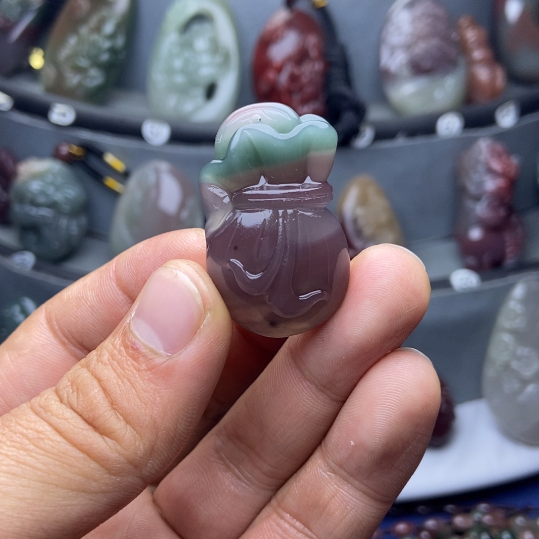 玛瑙/玉髓未镶嵌颈饰