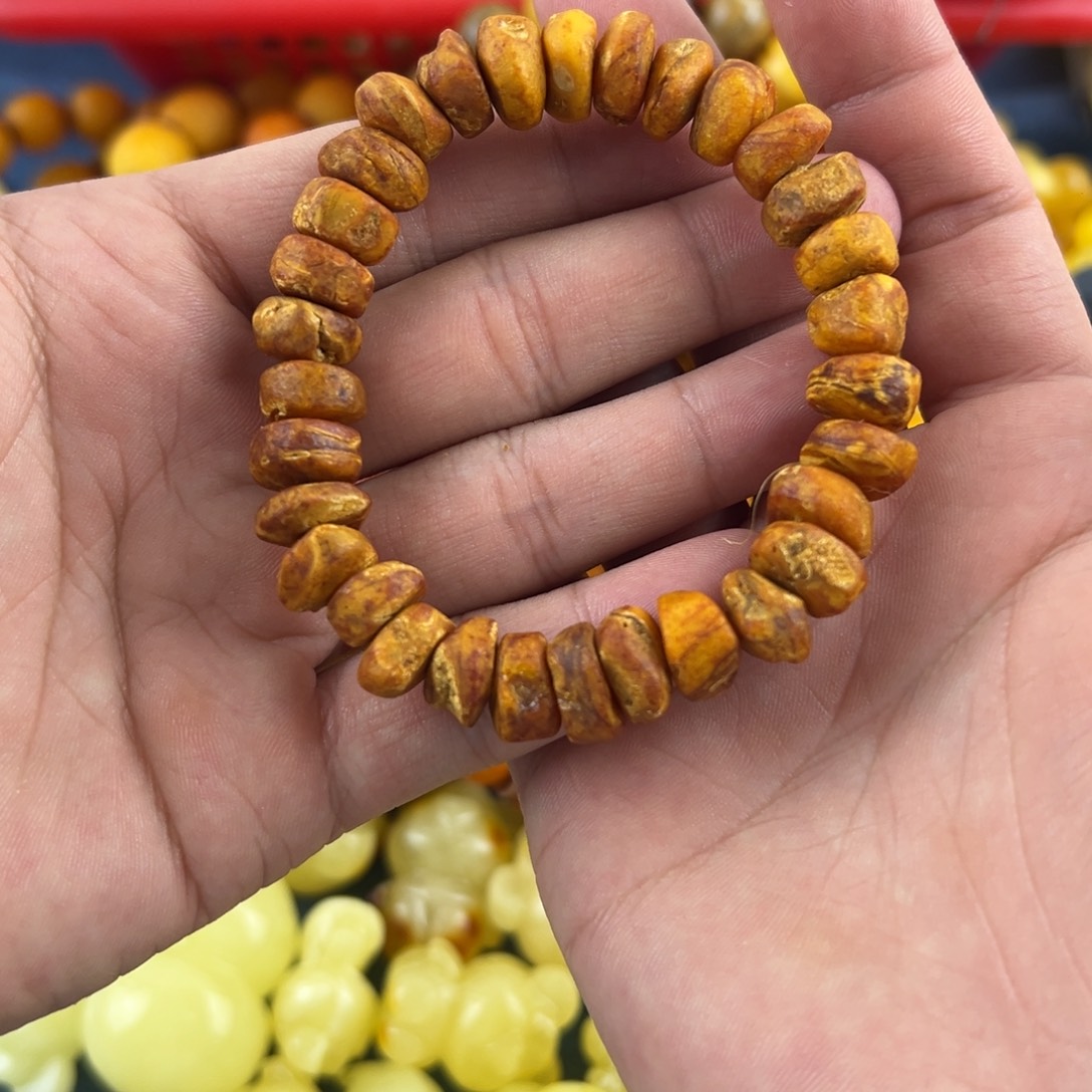 琥珀未镶嵌珠宝奇石