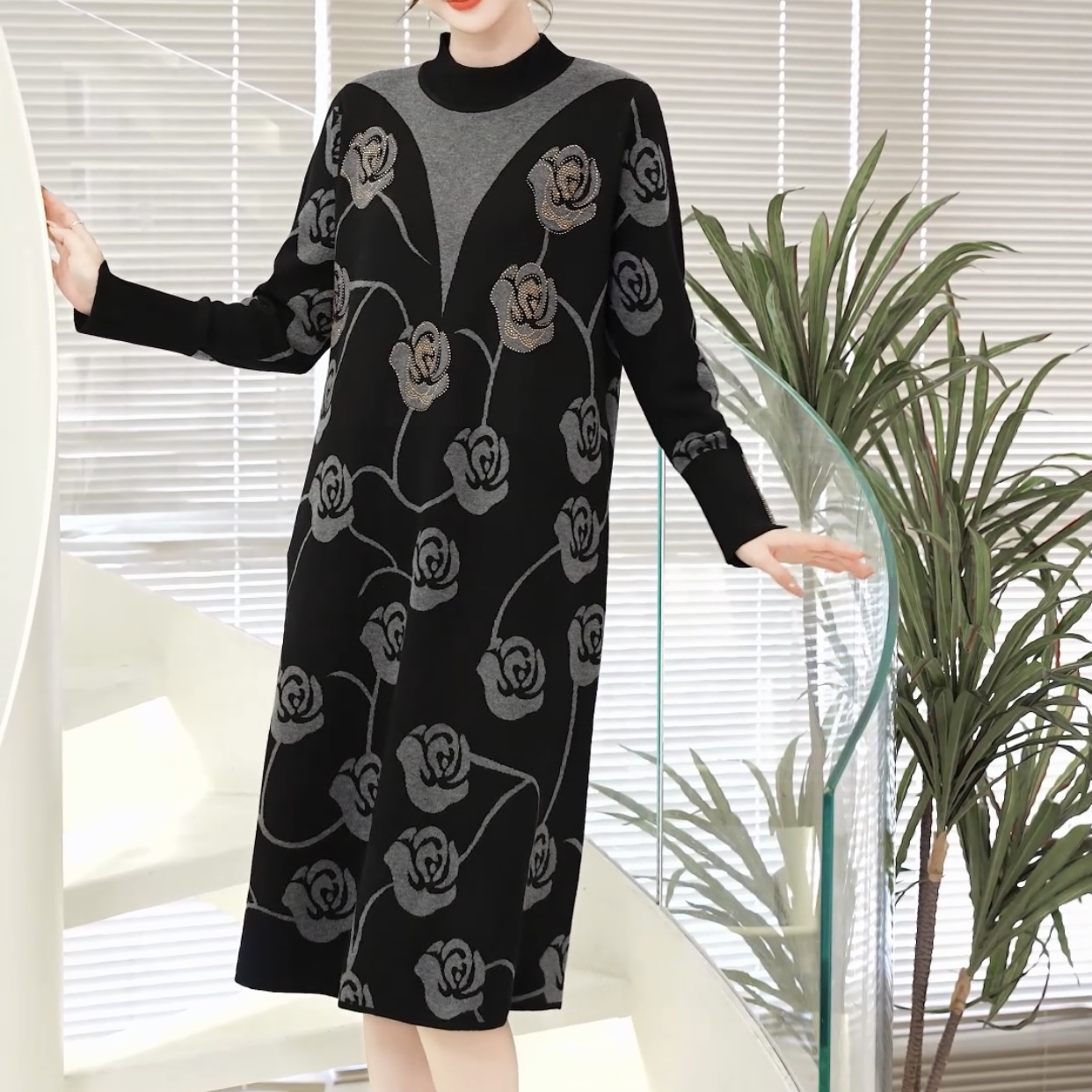 【172】秋冬新款针织宽松纯色连衣裙女装气质减龄显瘦大码中年女款