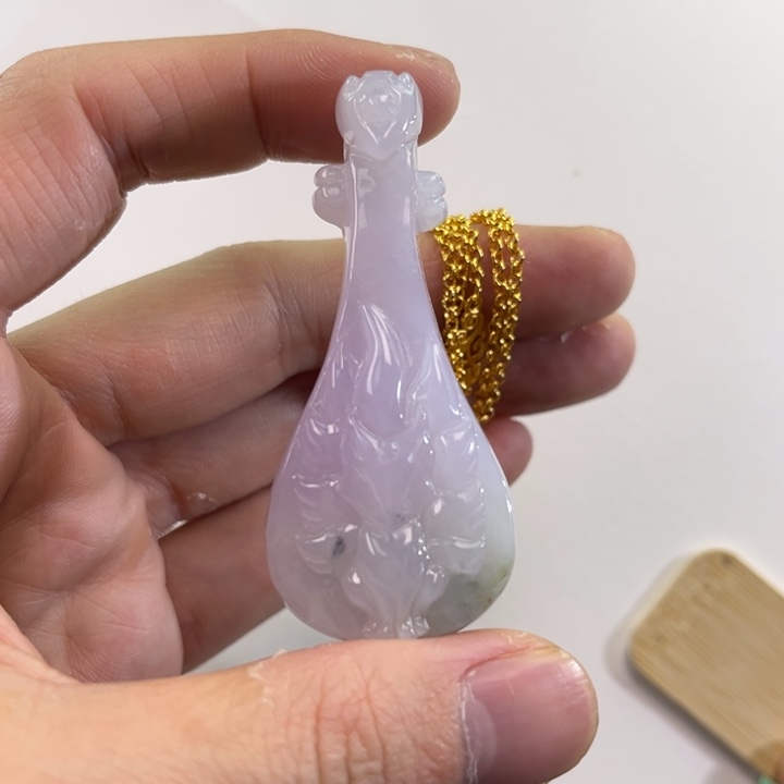 翡翠吊坠(赠链)未镶嵌代编织