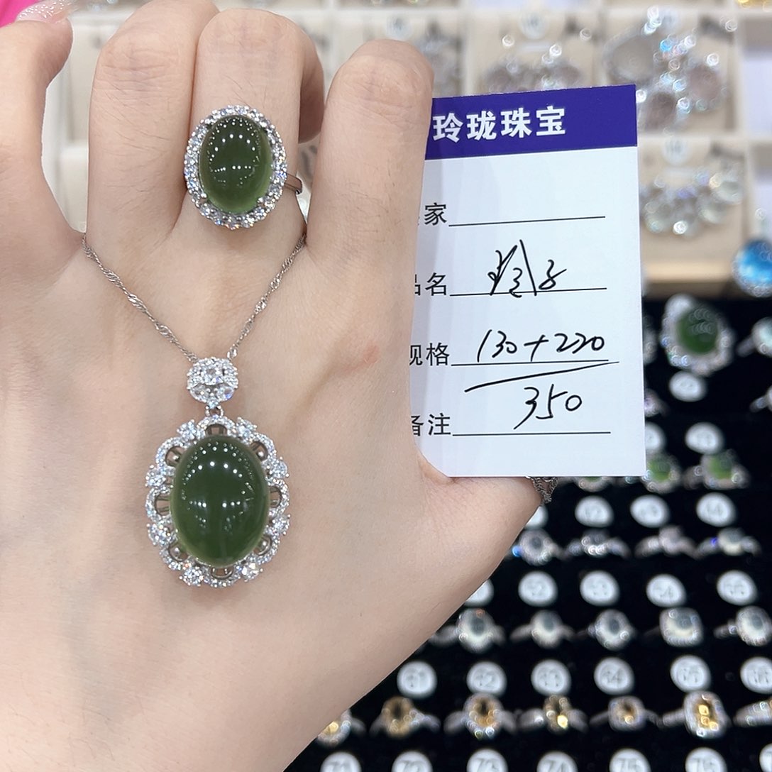 玲***子紫晶戒指银S925镶嵌