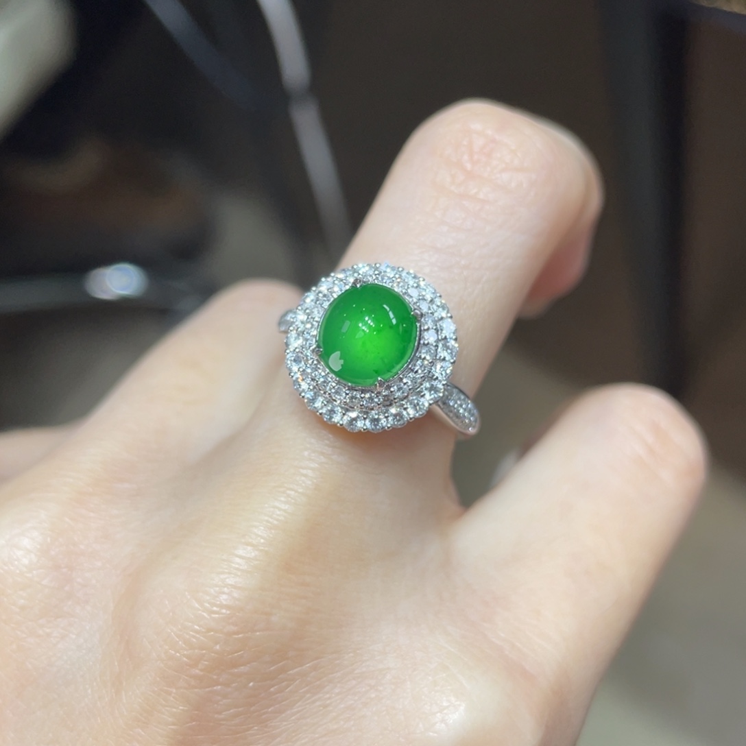 翡翠颈饰18K金镶嵌天然缅甸翡翠a货