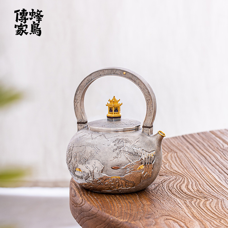 蜂鸟工坊 傳家 隔热把錾刻一块料金屋钮山水提梁茶壶 SWA18836