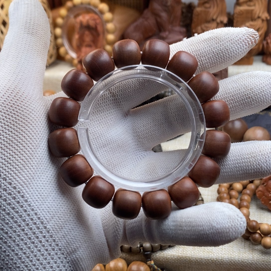 檀香木手串/手链印度迈索尔，老山檀，13.14