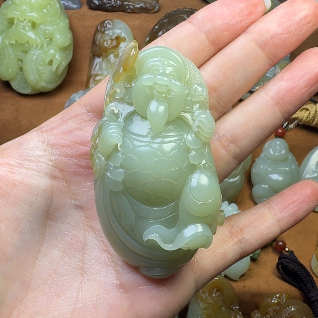 和田玉颈饰未镶嵌?***好