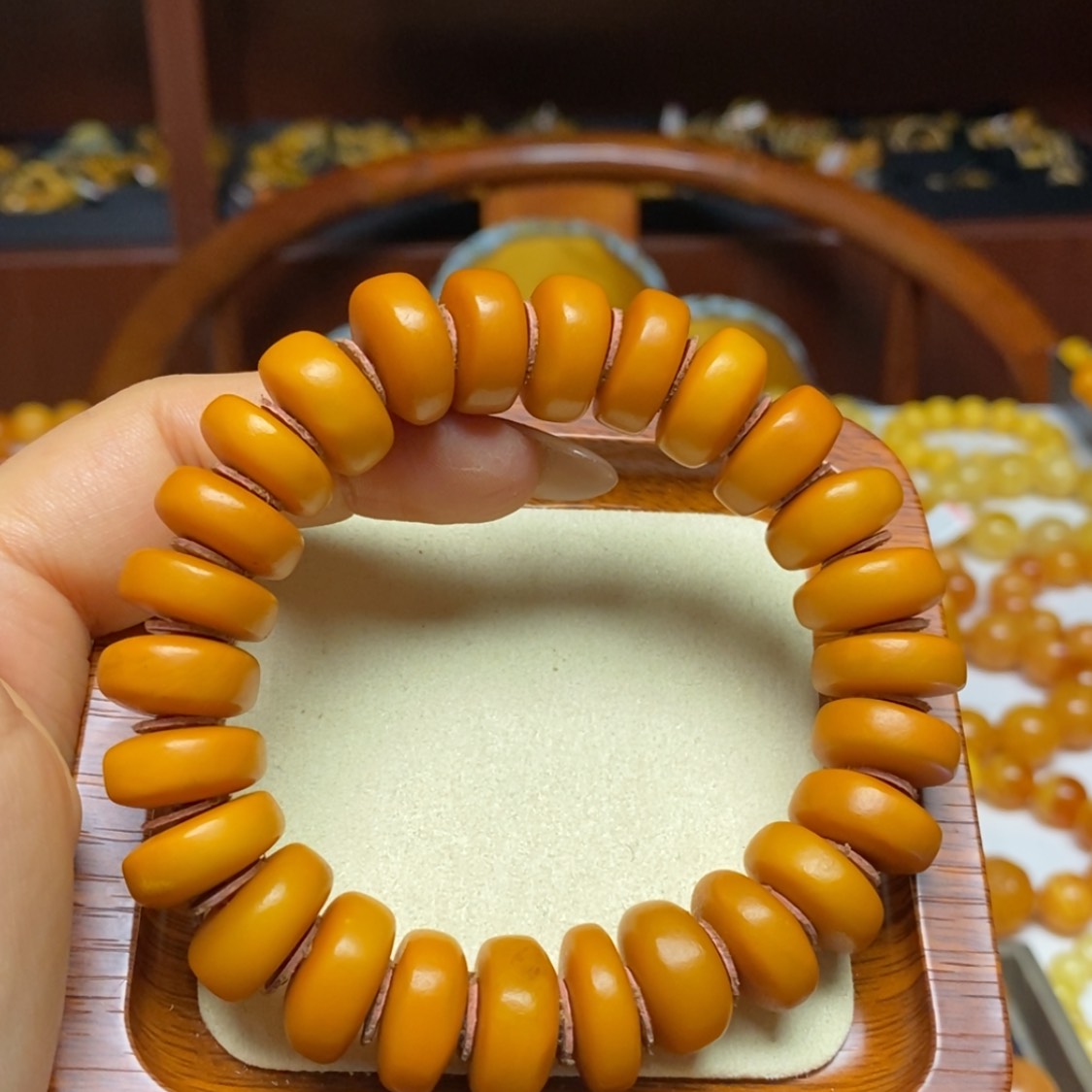 【闪购商品】蜜蜡手链未镶嵌手串