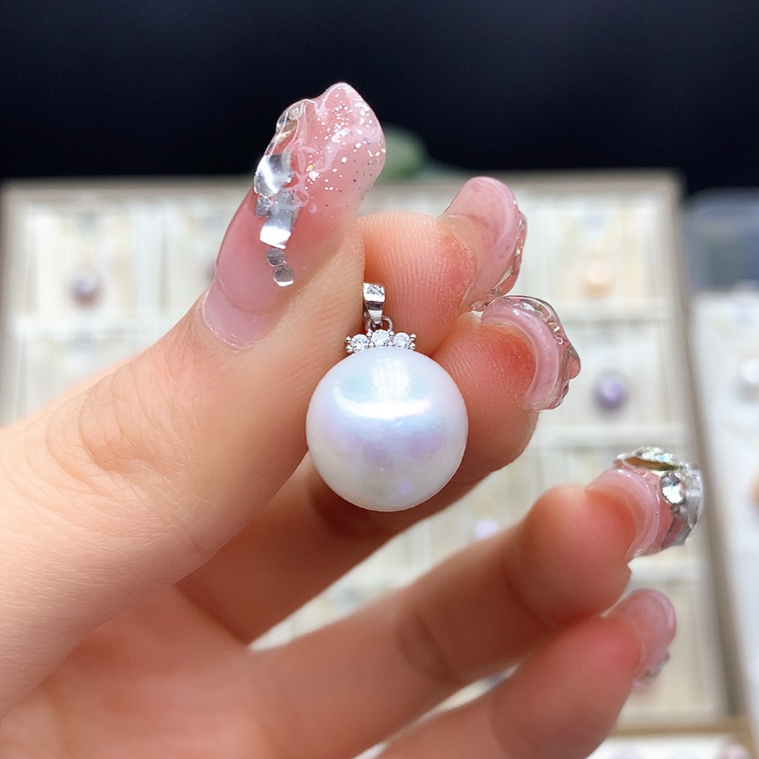 淡水珍珠颈饰合金