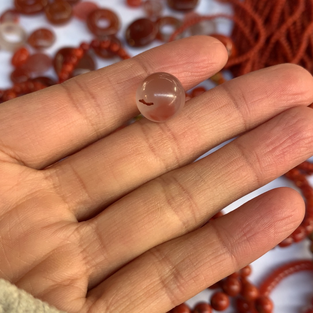 南红玛瑙未镶嵌手串