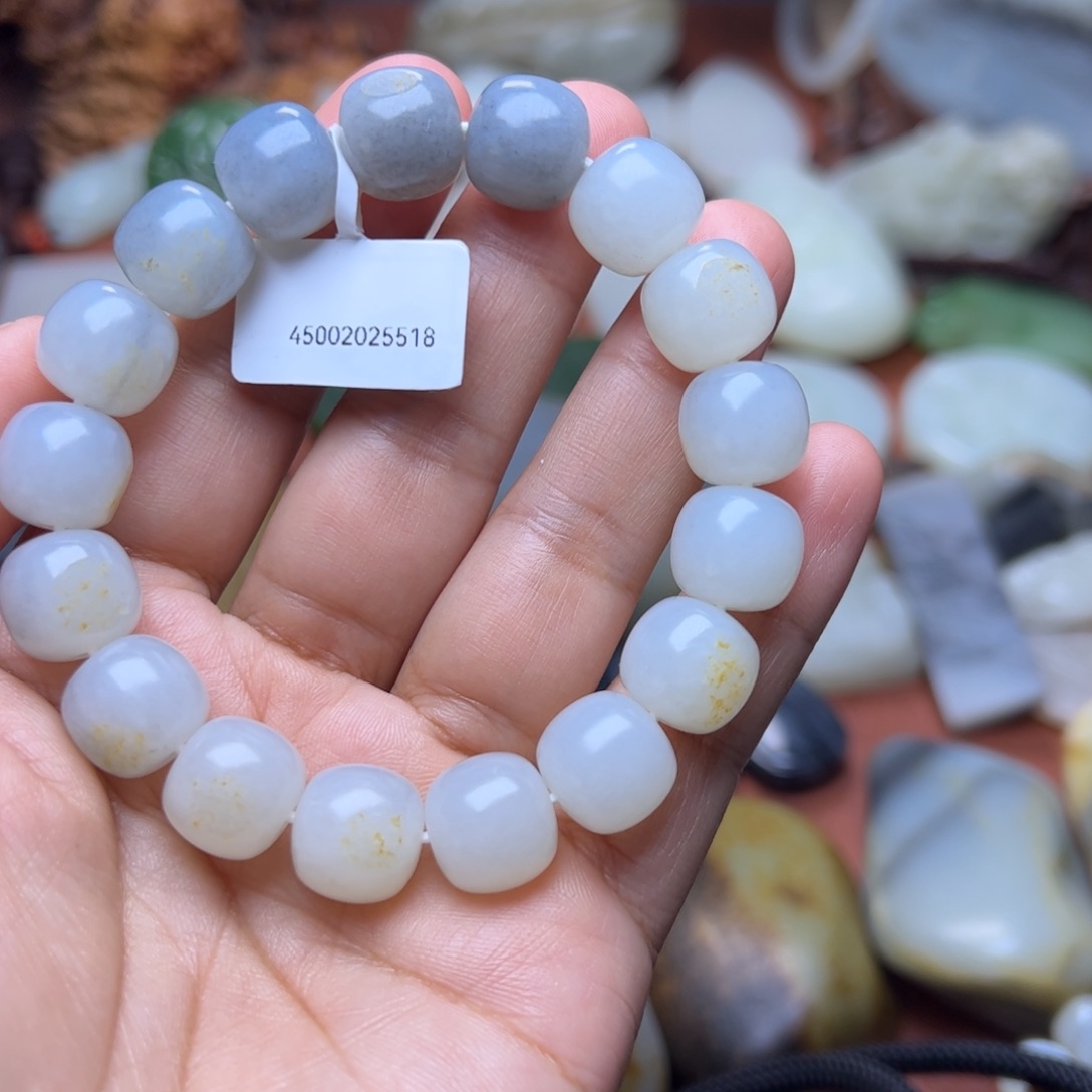 和田玉未镶嵌手链