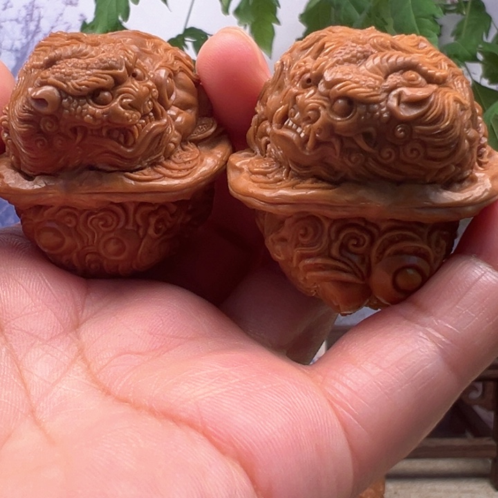 若***愚核桃把件蛤蟆头貔貅