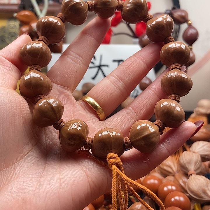 手串/手链橄榄核屁桃16