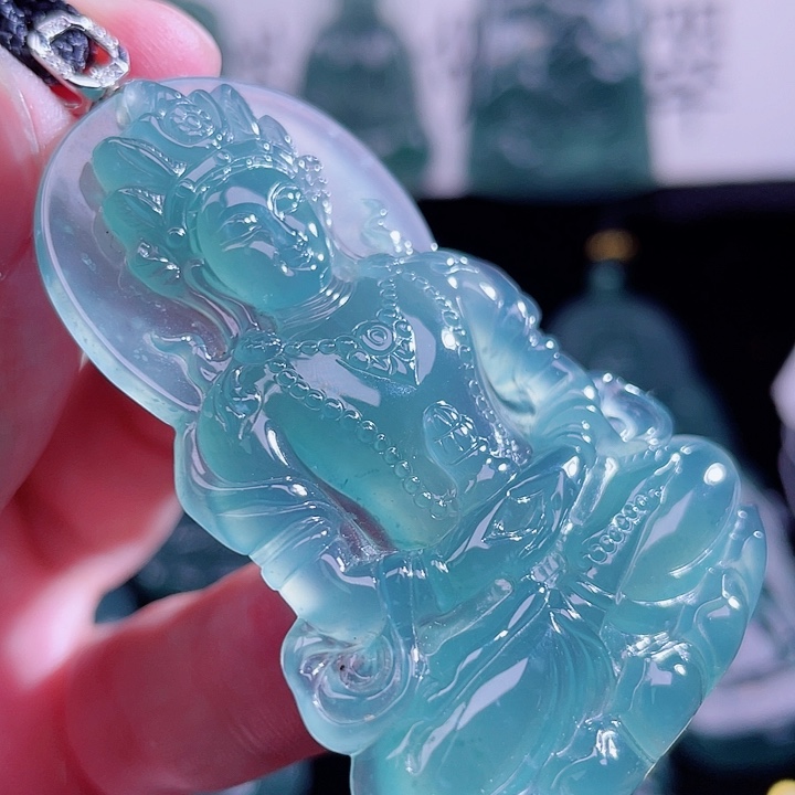 翡翠未镶嵌颈饰999999999