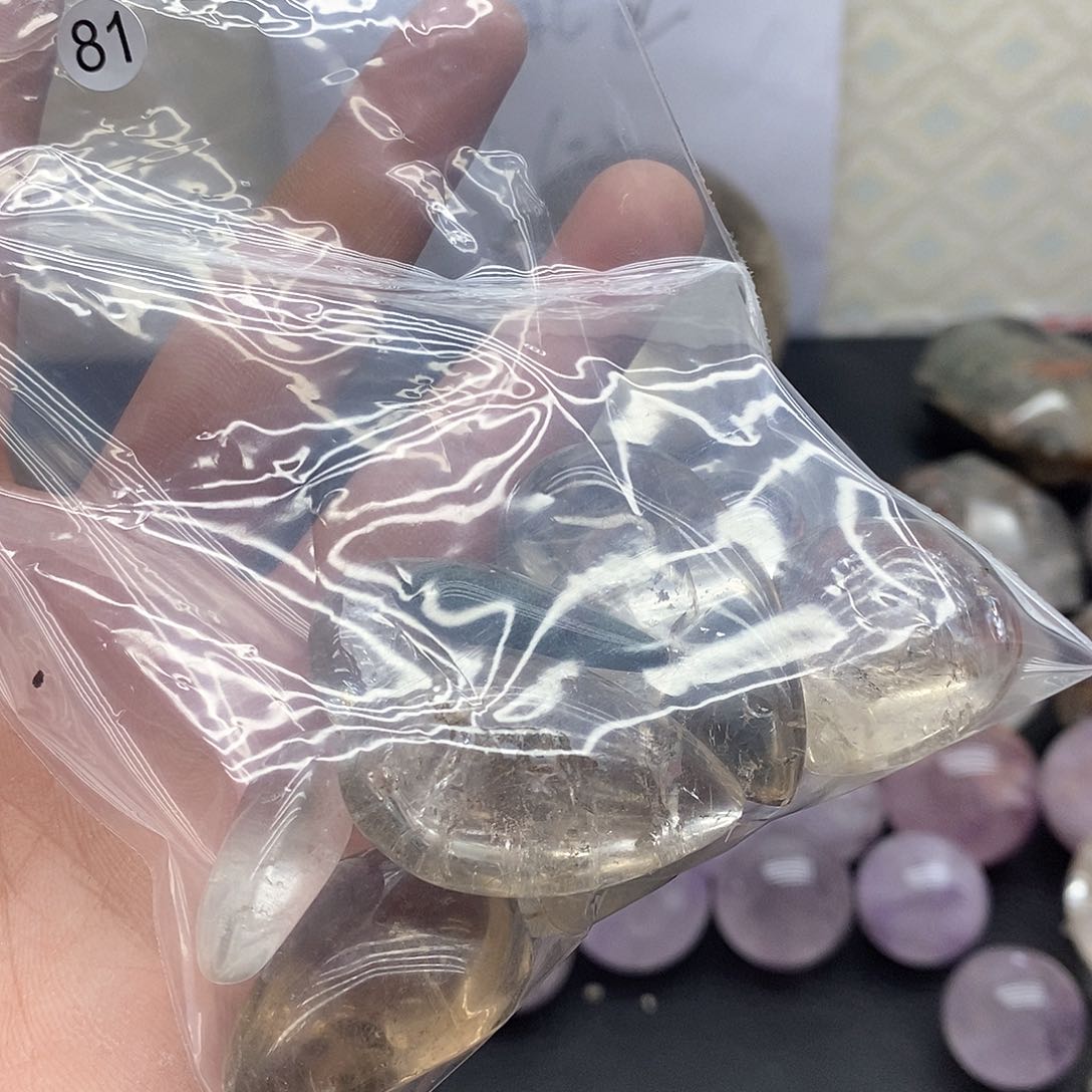 水晶81未镶嵌锦*水晶石