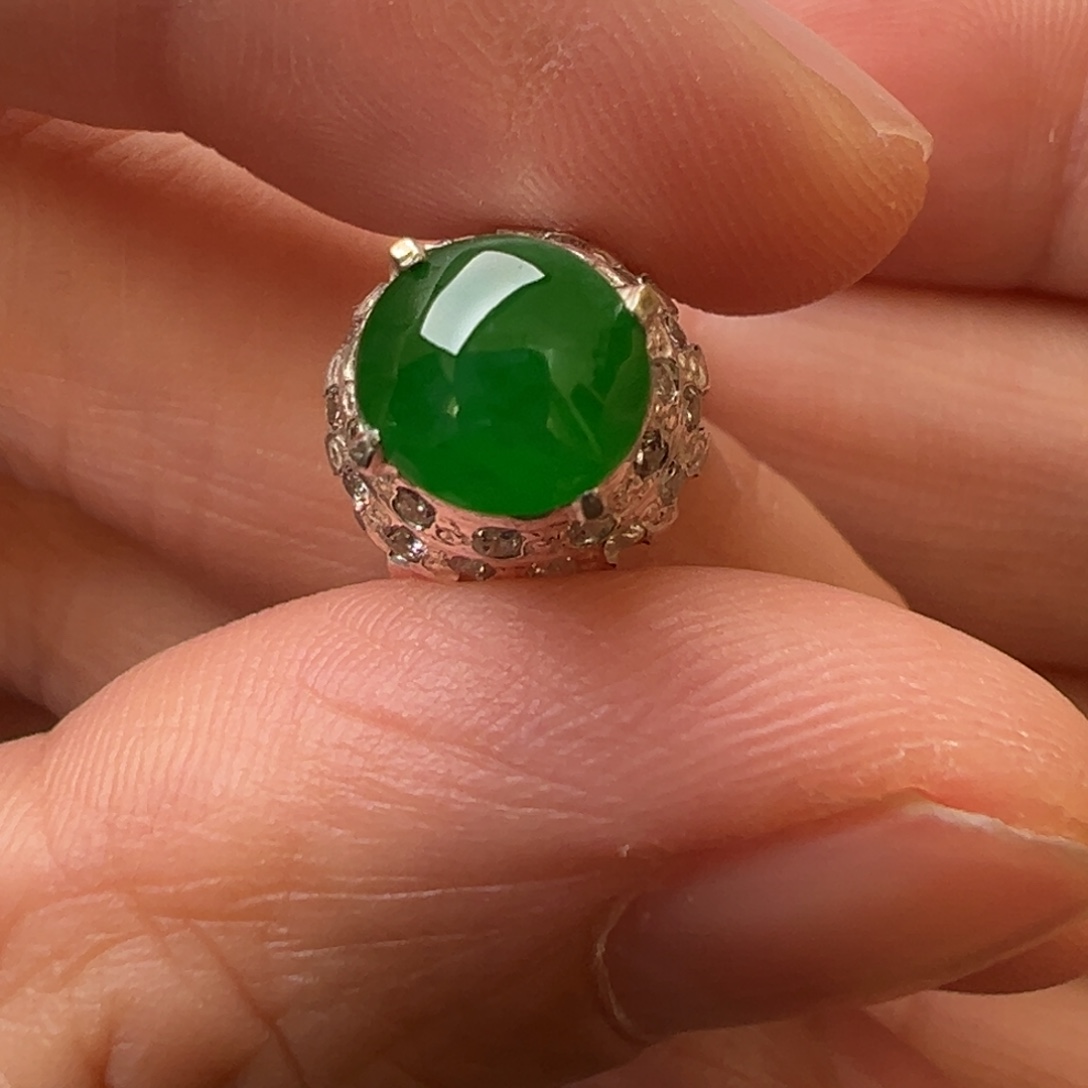 定制翡翠未镶嵌翡翠