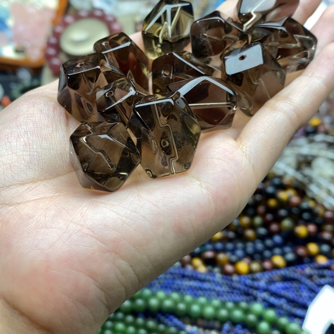 玛瑙/玉髓未镶嵌珠宝半成品一个纯天然净体茶晶20×15大黑茶