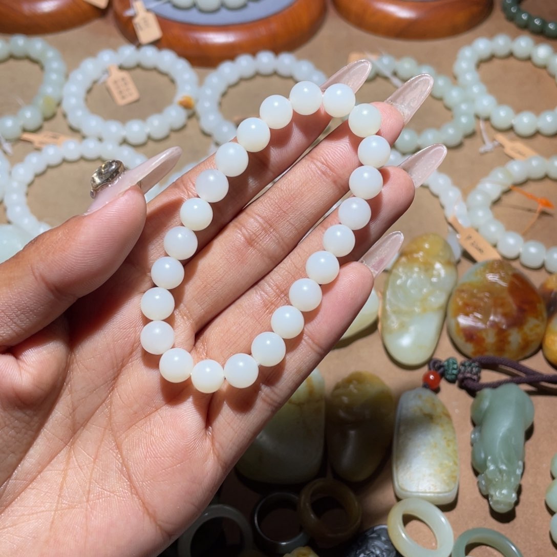 和田玉新疆米达卡8未镶嵌