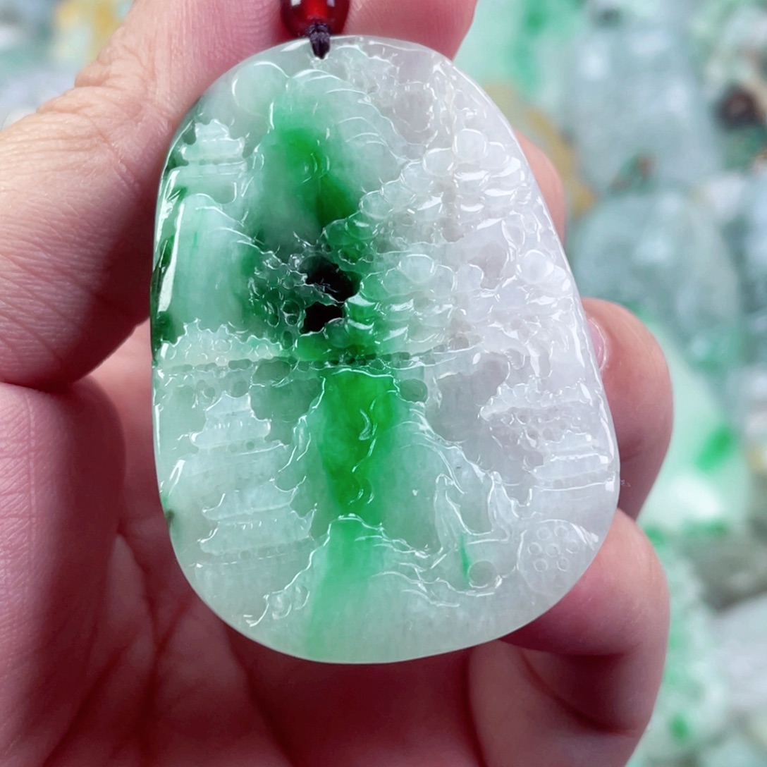 翡翠未镶嵌吊坠(不含链)