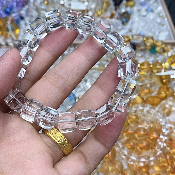 无铁合金20250711