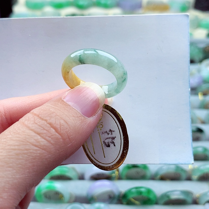 翡翠未镶嵌戒指15号