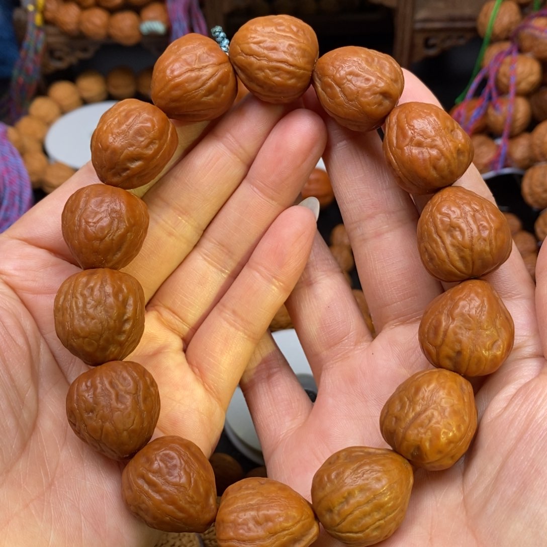 桃核手串蛇皮蛤蟆头