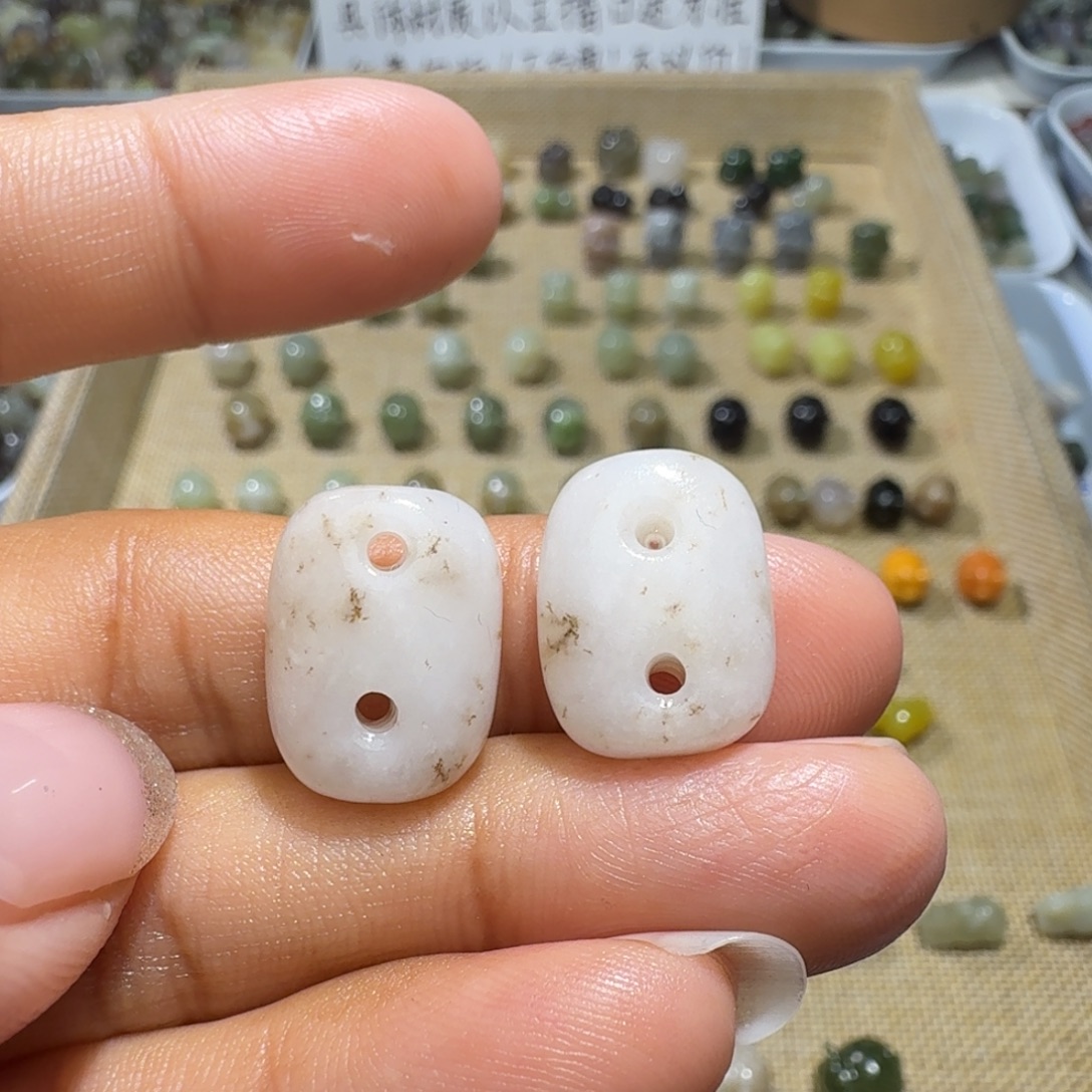 和田玉未镶嵌珠宝奇石