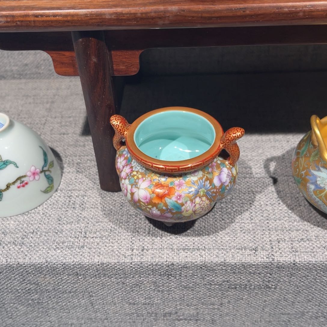 舒****p精品陶瓷传世收藏