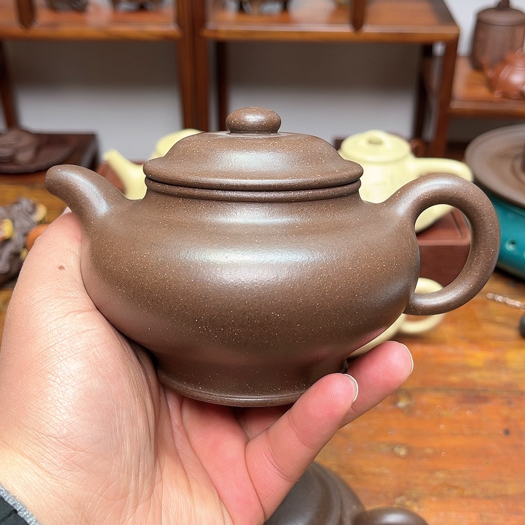 紫砂茶壶紫玉金砂