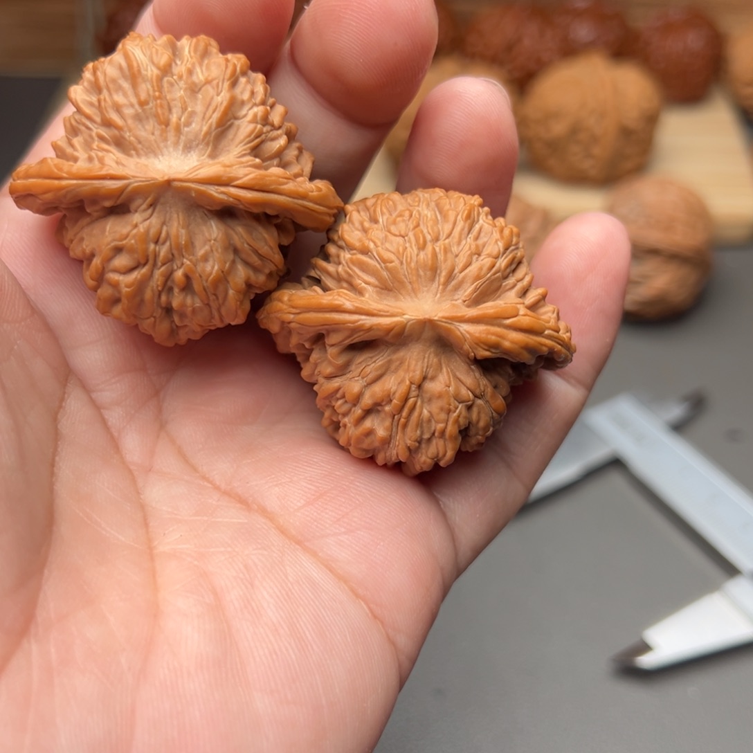 文玩核桃把件楼子