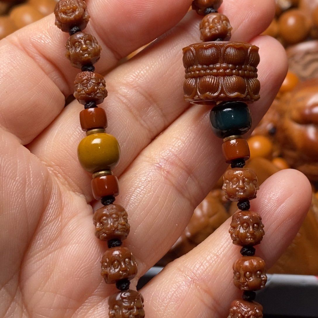 吊坠猴头核桃橄榄