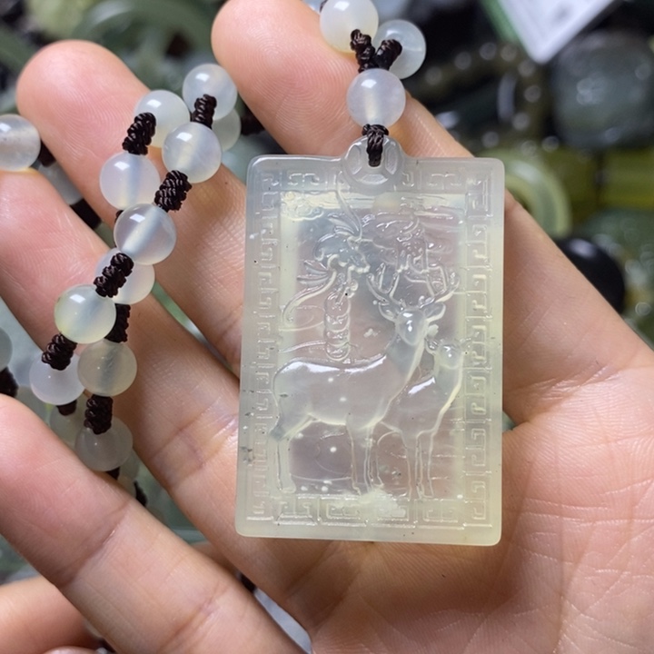 岫玉岫玉颈饰未镶嵌