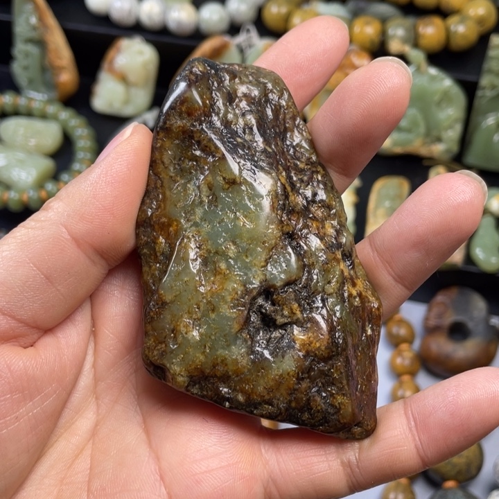 透闪石质玉手把件未镶嵌