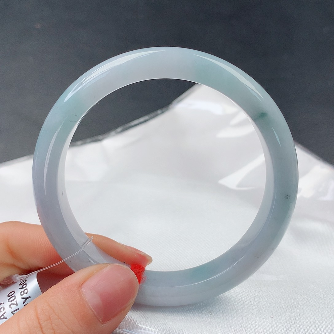 翡翠手镯未镶嵌0040正57