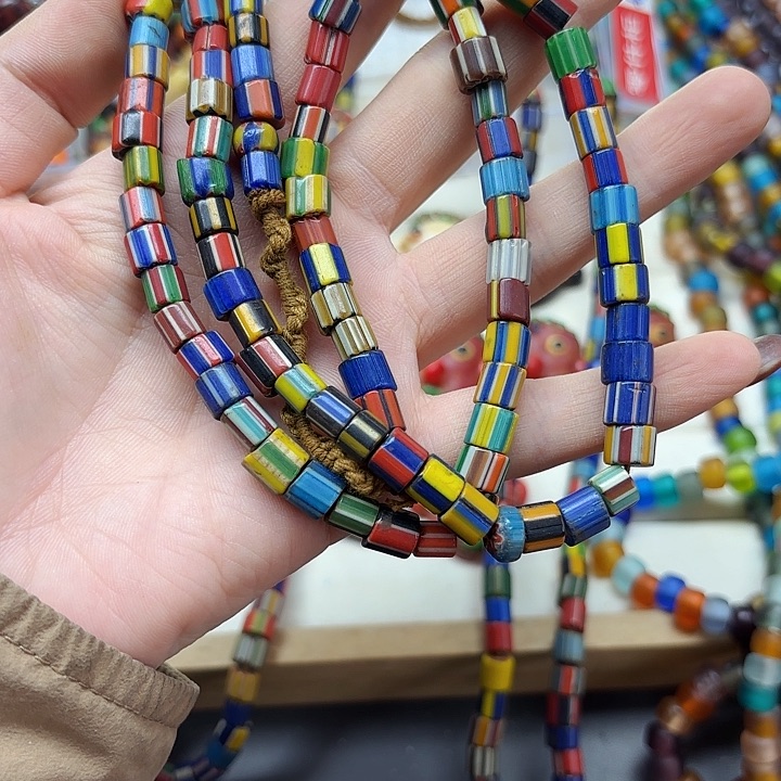 颈饰琉璃琉璃琉璃雪弗莱