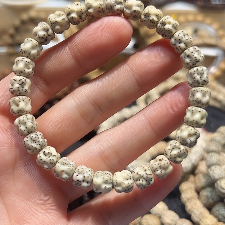 吊坠星月菩提星月菩提雕刻单圈