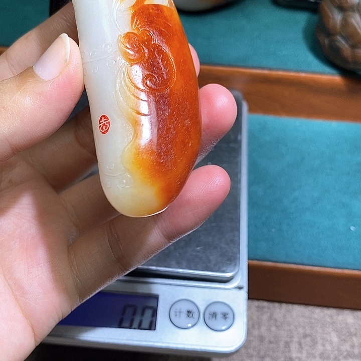 林***总颈饰未镶嵌和田玉