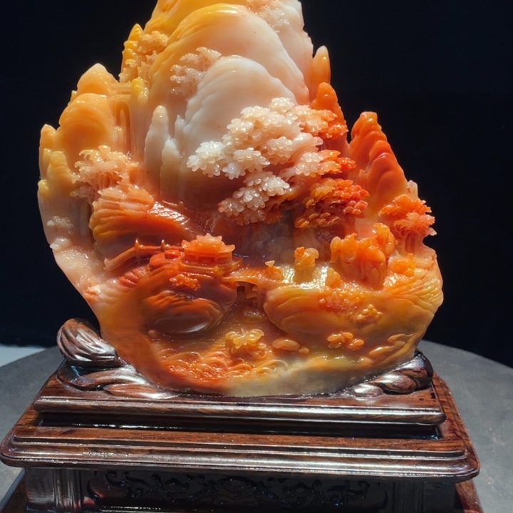 寿山石孙**。寿山石摆件