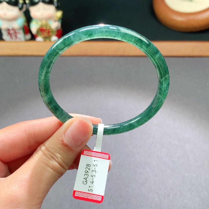 翡翠手镯未镶嵌天然翡翠手镯叮当镯