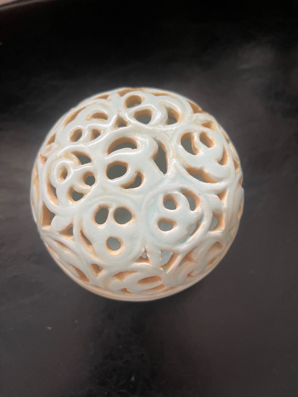 精美香薰炉一个全品