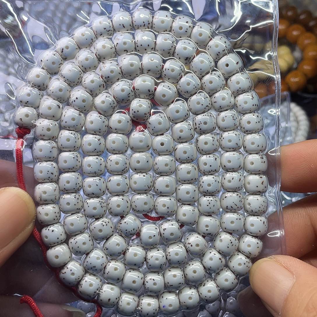 星月菩提吊坠D**9  8桶111111