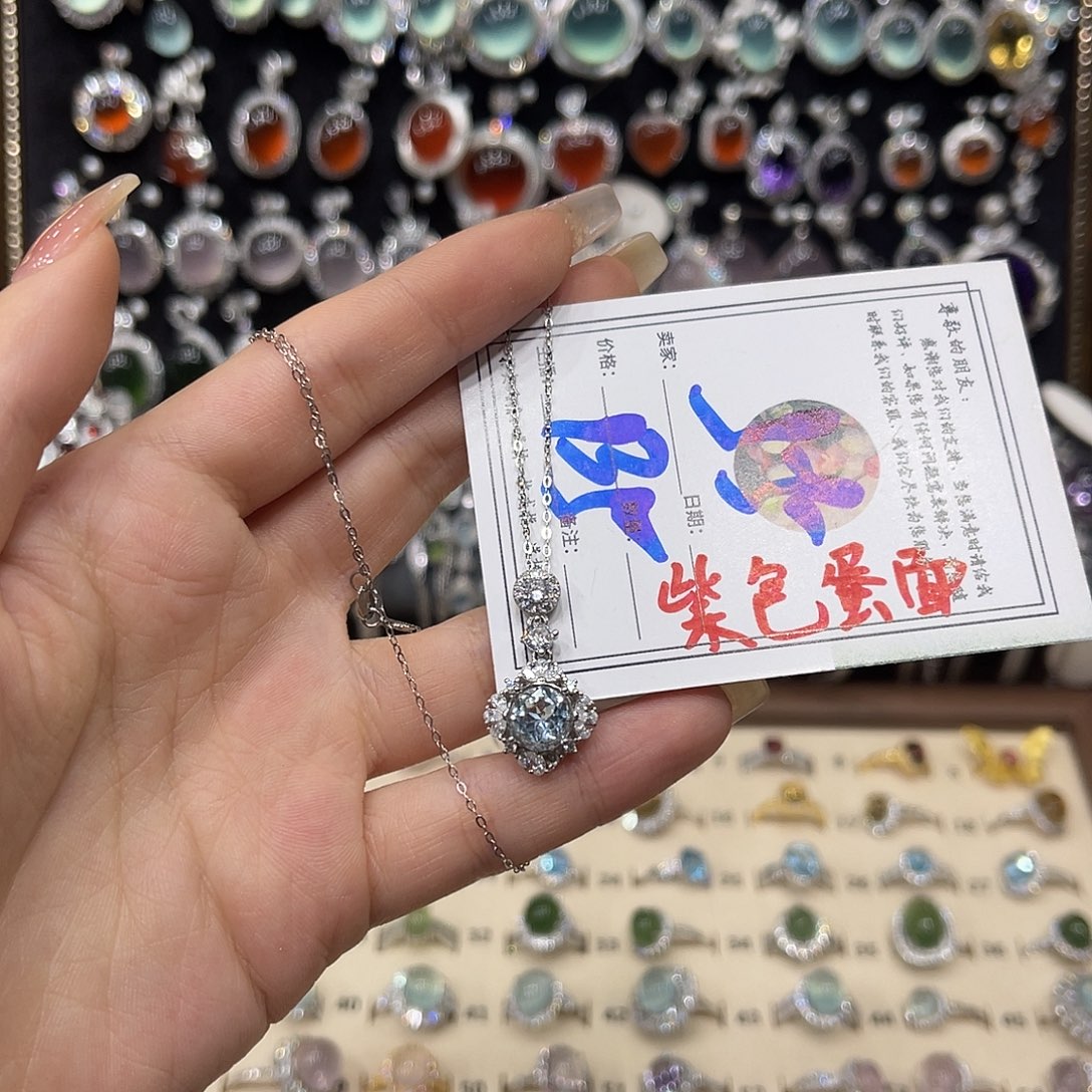 痴****银S925镶嵌蛇纹石玉戒指