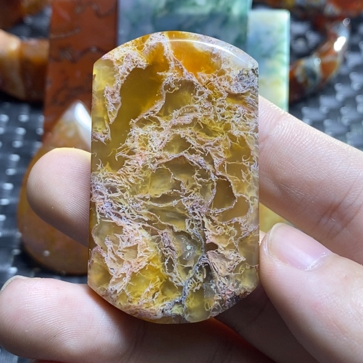 玛瑙/玉髓颈饰未镶嵌