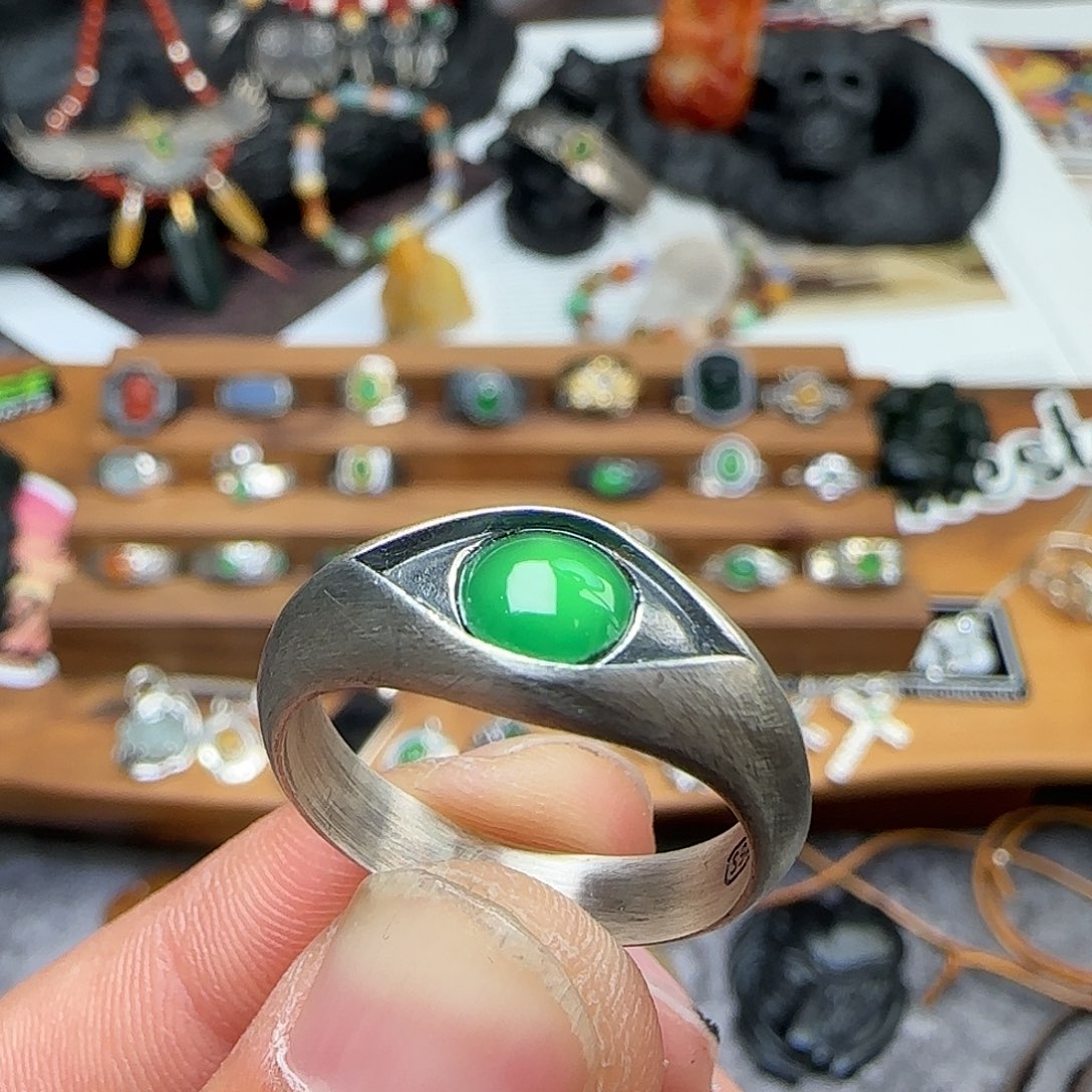 语***化翡翠银S925镶嵌戒指